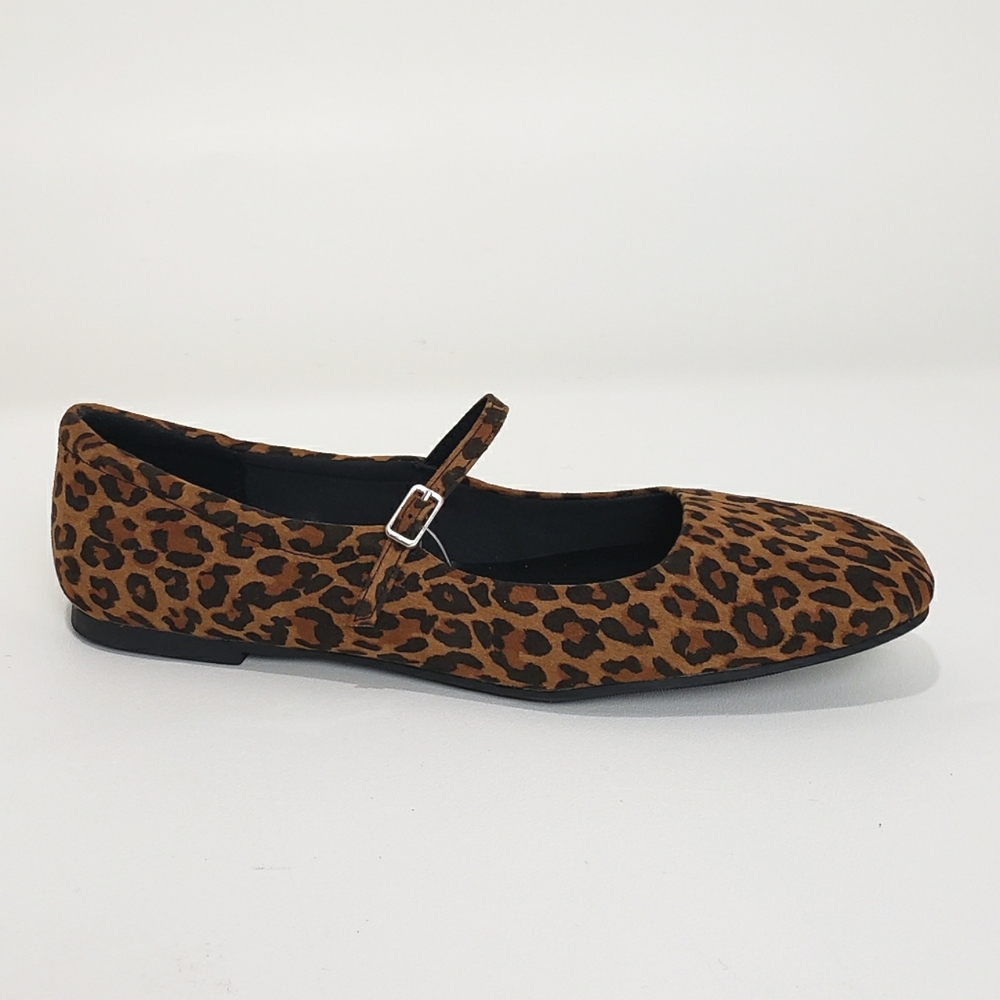 Leopard Print Mary Jane Memory Foam Flats!